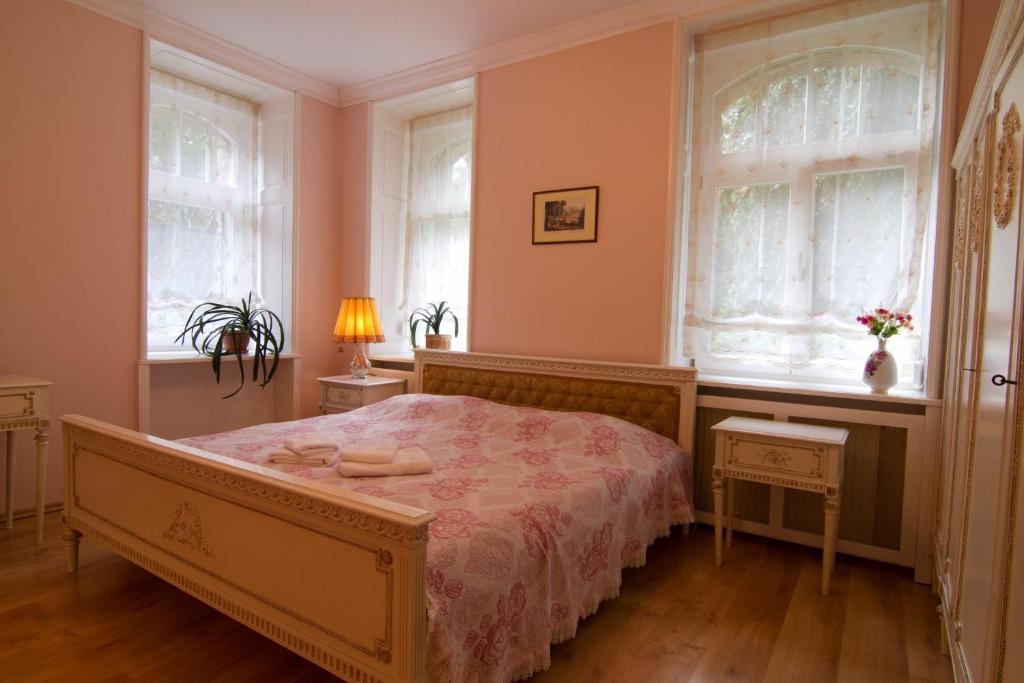 Apartmany Villa Liberty Κάρλοβι Βάρι Δωμάτιο φωτογραφία