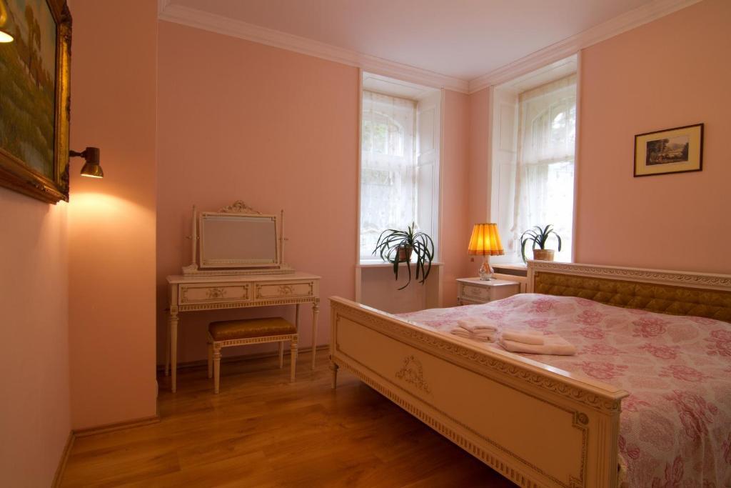 Apartmany Villa Liberty Κάρλοβι Βάρι Δωμάτιο φωτογραφία